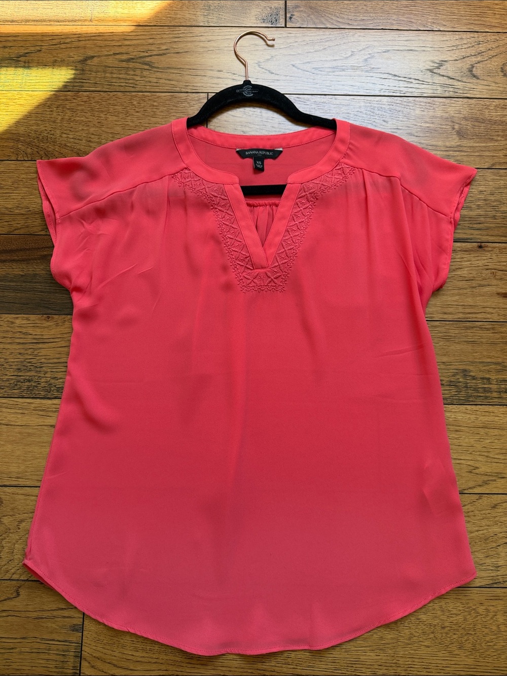 Banana Republic Factory Coral Short Sleeve Dolman Top